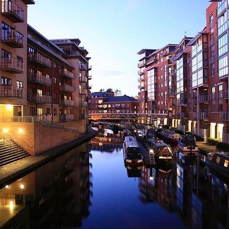 Entire Flat, 2 Bedroom & 2 Bathrooms In Birmingham Dış mekan fotoğraf